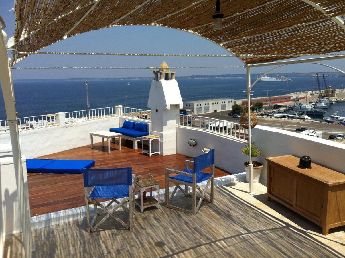 4 Balconi House-San Gregorio Palazzo Unico Vista Mare Vila Gallipoli Quarto foto